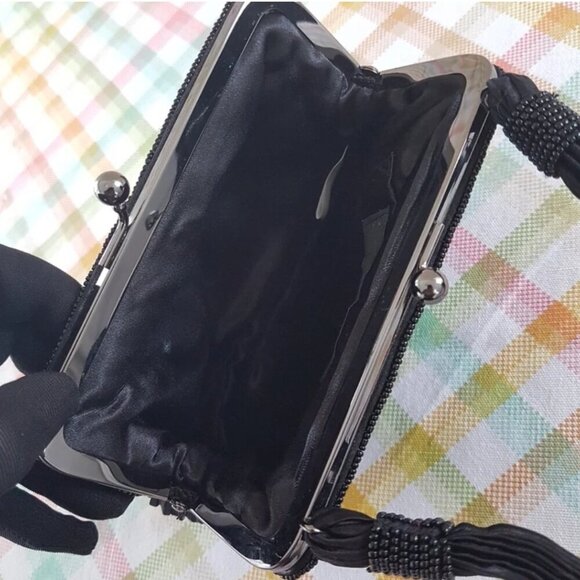 Jessica McClintock Black Beaded Evening Bag with Kiss Lock - Picture 7 of 10